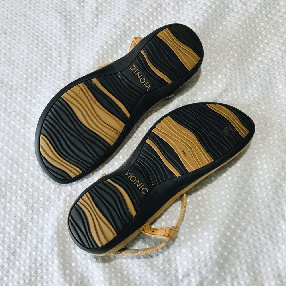Vionic sandals - Picture 2 of 5